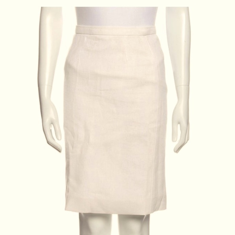 Dolce & Gabbana off white linen pencil skirt.
